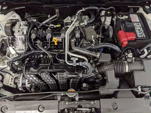 Used 2025 Nissan Altima 2.5 SV image 20