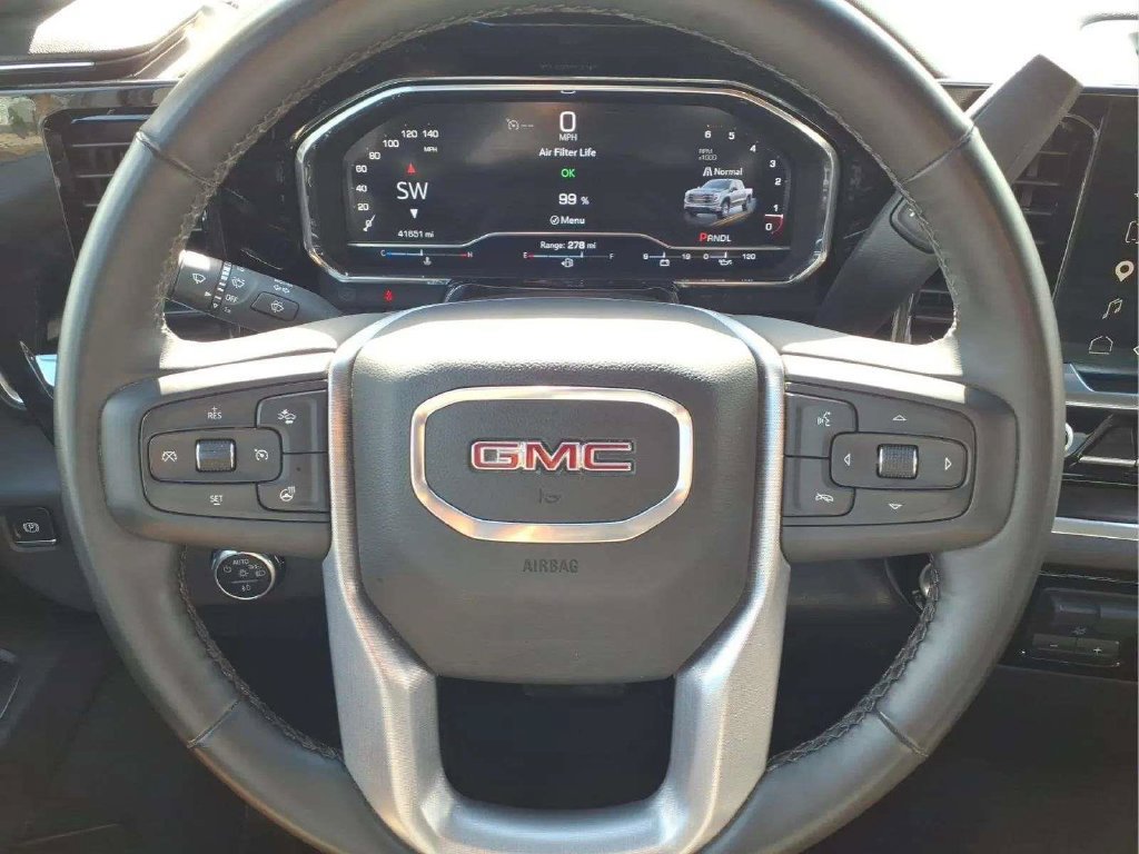 Used 2025 GMC Sierra 1500 SLT RWD image 14