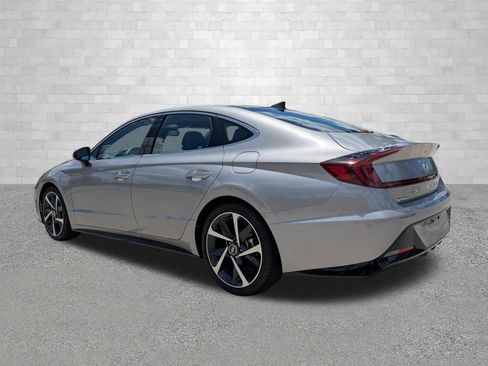 Certified 2023 Hyundai Sonata SEL Plus FWD image 4
