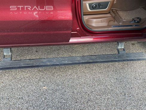 Used 2019 RAM 1500 Limited AWD/4WD image 12