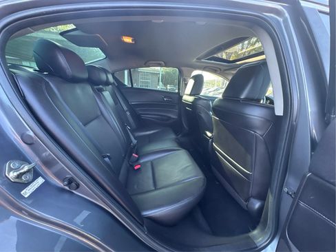 Used 2014 Acura ILX FWD image 25