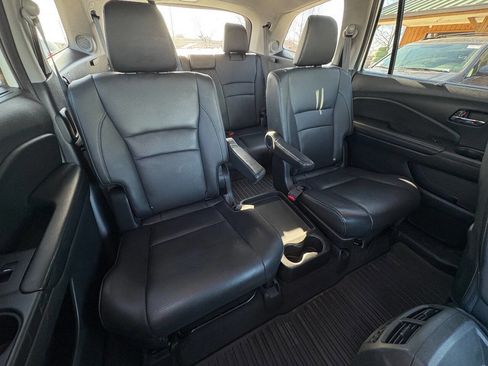 Used 2016 Honda Pilot Elite image 32