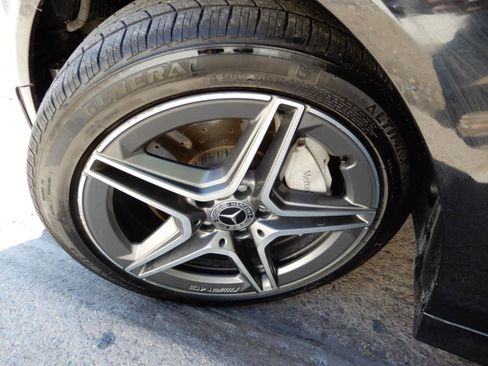 Used 2019 Mercedes-Benz C 300 4MATIC Coupe w/ AMG Line image 18