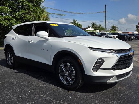Certified 2023 Chevrolet Blazer LT FWD image 7