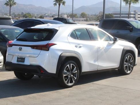 Certified 2025 Lexus UX 300h FWD image 21
