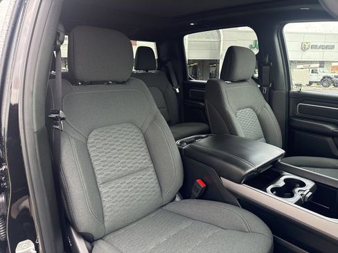 New 2026 RAM 1500 4x4 Crew Cab image 15