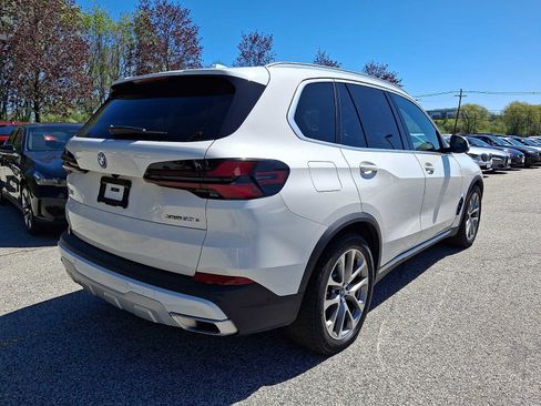 Used 2025 BMW X5 xDrive50e AWD/4WD image 6