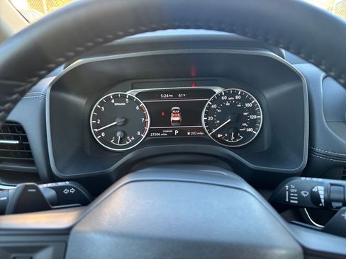 Used 2025 Nissan Rogue SV image 42