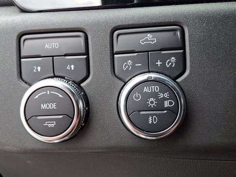 Used 2023 GMC Sierra 1500 Elevation AWD/4WD image 24