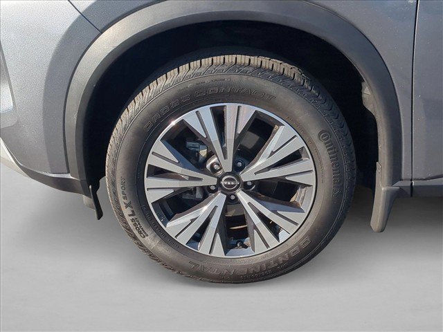 Used 2023 Nissan Rogue SV w/ SV Premium Package FWD image 25