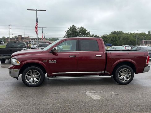 Used 2017 RAM 1500 Limited AWD/4WD image 2