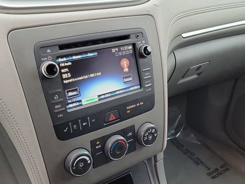 Used 2017 Chevrolet Traverse LS image 28