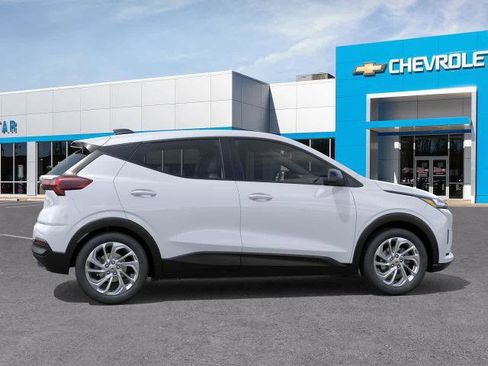 New 2027 Chevrolet Bolt LT FWD image 5