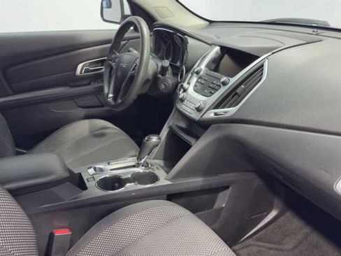 Used 2017 GMC Terrain SLE FWD image 12