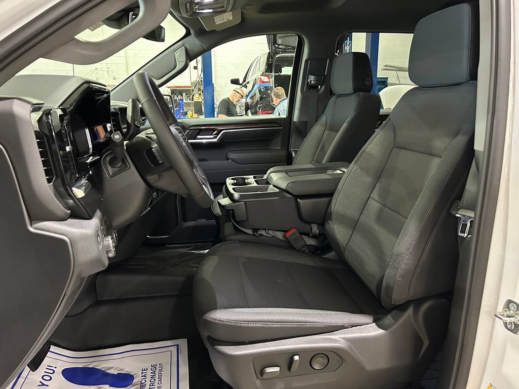 New 2026 Chevrolet Silverado 1500 RST w/ RST Select Package AWD/4WD image 17