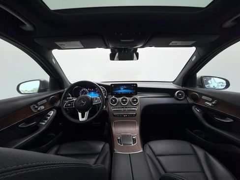 Certified 2021 Mercedes-Benz GLC 300 image 21