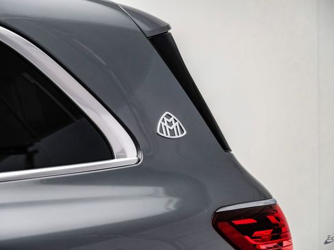 Used 2024 Mercedes-Benz Maybach GLS 600 4MATIC image 20