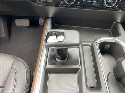 Used 2025 Chevrolet Silverado 1500 High Country w/ Midnight Edition AWD/4WD image 25