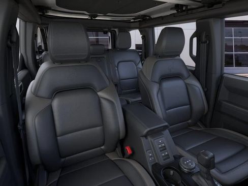 New 2026 Ford Bronco Outer Banks AWD/4WD image 14