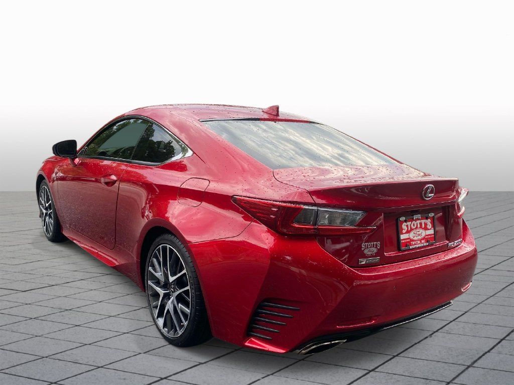 Used 2016 Lexus RC 200t RWD image 5