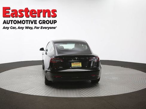 Used 2019 Tesla Model 3 Standard Range RWD image 32