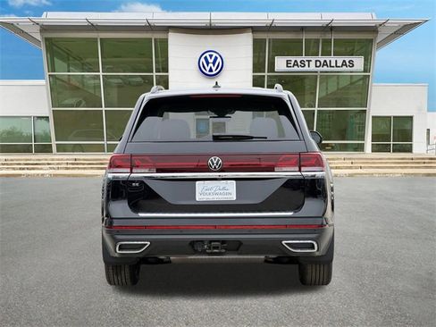 New 2026 Volkswagen Atlas SE image 4