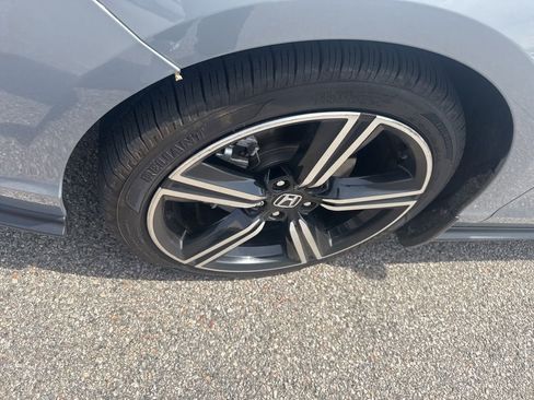 Used 2024 Honda Accord Sport image 19