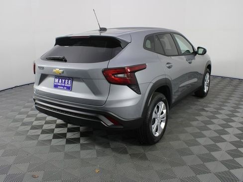 New 2026 Chevrolet Trax LS image 24