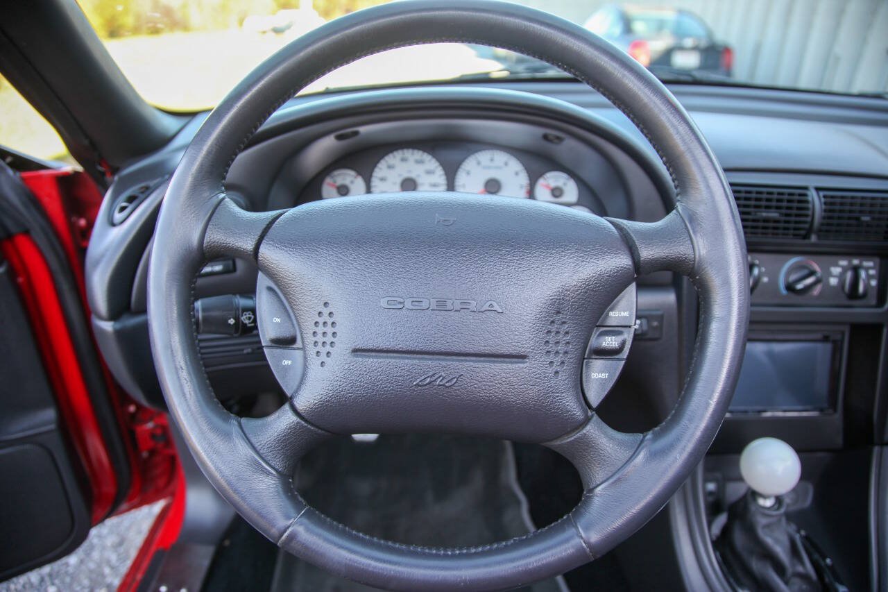 Used 1999 Ford Mustang Cobra RWD image 30