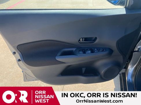 New 2025 Nissan Kicks Play S image 12