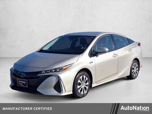 Certified 2020 Toyota Prius Prime LE image 1