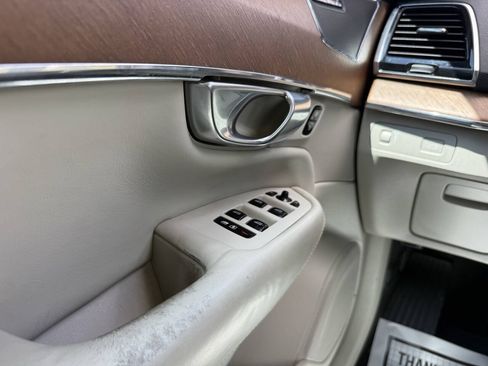 Used 2018 Volvo XC90 T6 Inscription w/ Convenience Package AWD/4WD image 30