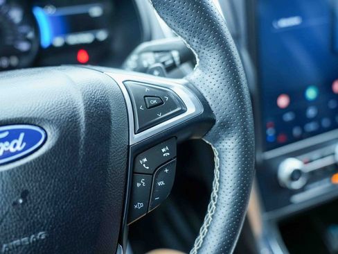 Used 2023 Ford Edge ST image 31