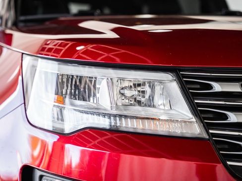 Used 2016 Ford Explorer Limited w/ Equipment Group 301A image 17