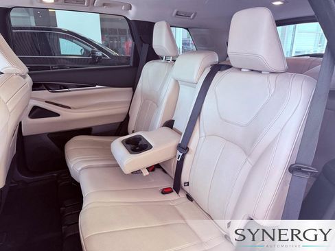 Used 2022 INFINITI QX60 Pure FWD image 27