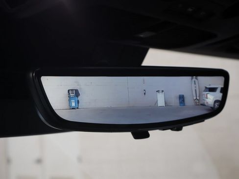 Used 2025 GMC Hummer EV 3X AWD/4WD image 32