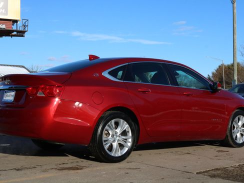 Used 2015 Chevrolet Impala LT w/ Convenience Package image 9