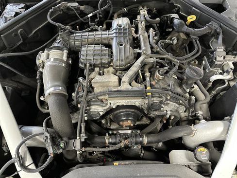 Used 2018 Kia Stinger GT2 image 38