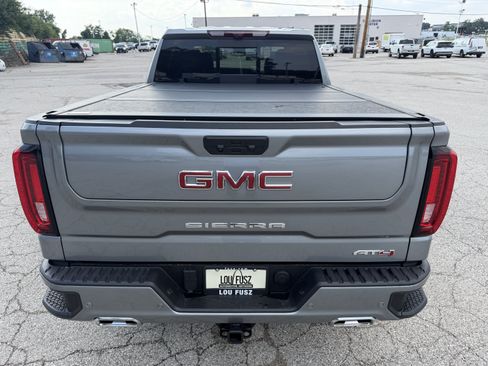 Used 2025 GMC Sierra 1500 AT4 w/ AT4 Premium Package AWD/4WD image 6