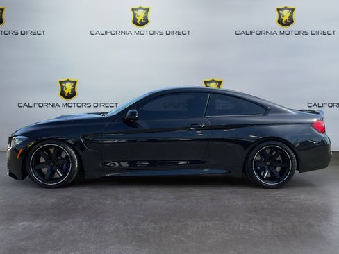 Used 2020 BMW M4 Coupe w/ Competition Package RWD image 8