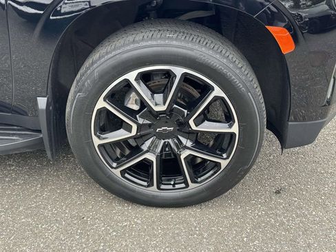 Used 2023 Chevrolet Tahoe RST w/ Luxury Package AWD/4WD image 9
