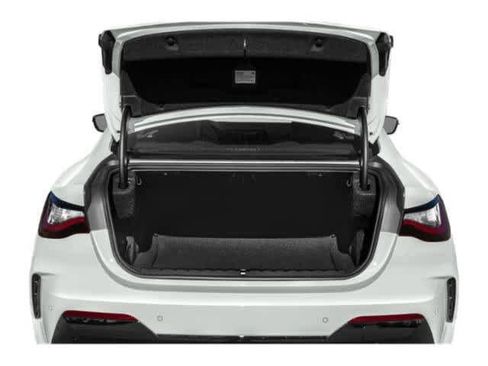 Used 2022 BMW M440i Coupe RWD image 14