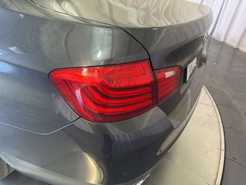 Used 2016 BMW 535i Sedan w/ Driver Assistance Package RWD image 11
