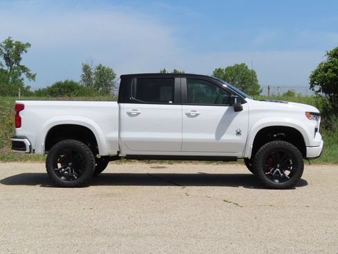 New 2026 Chevrolet Silverado 1500 RST AWD/4WD image 2