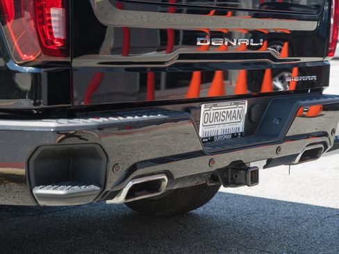 Used 2024 GMC Sierra 1500 Denali AWD/4WD image 10