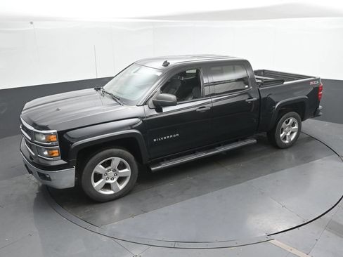 Used 2014 Chevrolet Silverado 1500 LT w/ LT Convenience Package AWD/4WD image 32