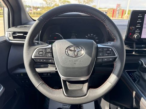 Certified 2024 Toyota Sienna XSE AWD/4WD image 13