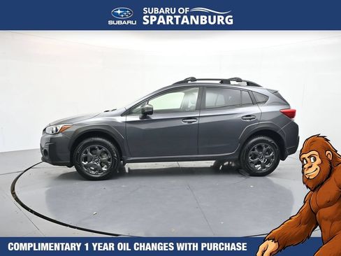 Used 2022 Subaru Crosstrek 2.5i Sport w/ Moonroof Package AWD/4WD image 4