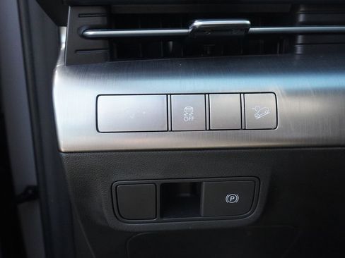 Used 2025 Hyundai Kona SEL AWD/4WD image 31