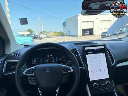 Used 2023 Ford Edge SEL w/ Convenience Package AWD/4WD image 13